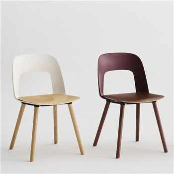 Silla Layout 122 asiento madera Hay