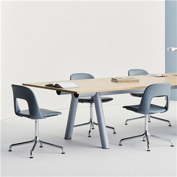 Silla Layout 154 tapizado Hay