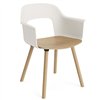 Sillón Layout 222 asiento madera Hay