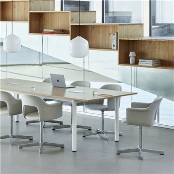 Sillón Layout 234 tapizado Hay