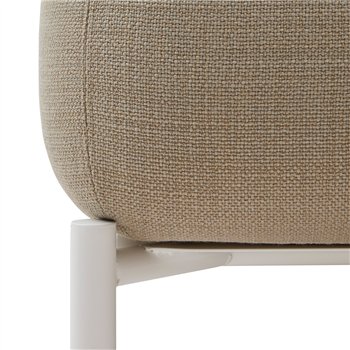 Club Single: 90x81x77h cm