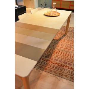 Mesa rectangular extensible Lataula de Arlex. Mesas modernas.