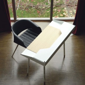 Escritorio Miss Moneypenny de Radius design. Mobiliario y complementos de hogar