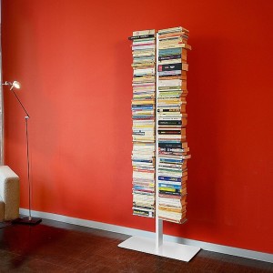 Estantería de pie doble Booksbaum de Radius design. Mobiliario y complementos de hogar