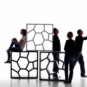 Librería Opus Incertum de Casamania. Muebles y complementos de exterior.