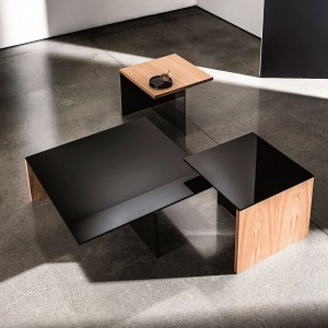 Mesa centro Regolo cuadrada cristal de Sovet Italia. Mesas y complementos de diseño.