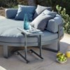 Cama Chill Redonda Flat para exterior de Gandia Blasco. Camas de diseño.